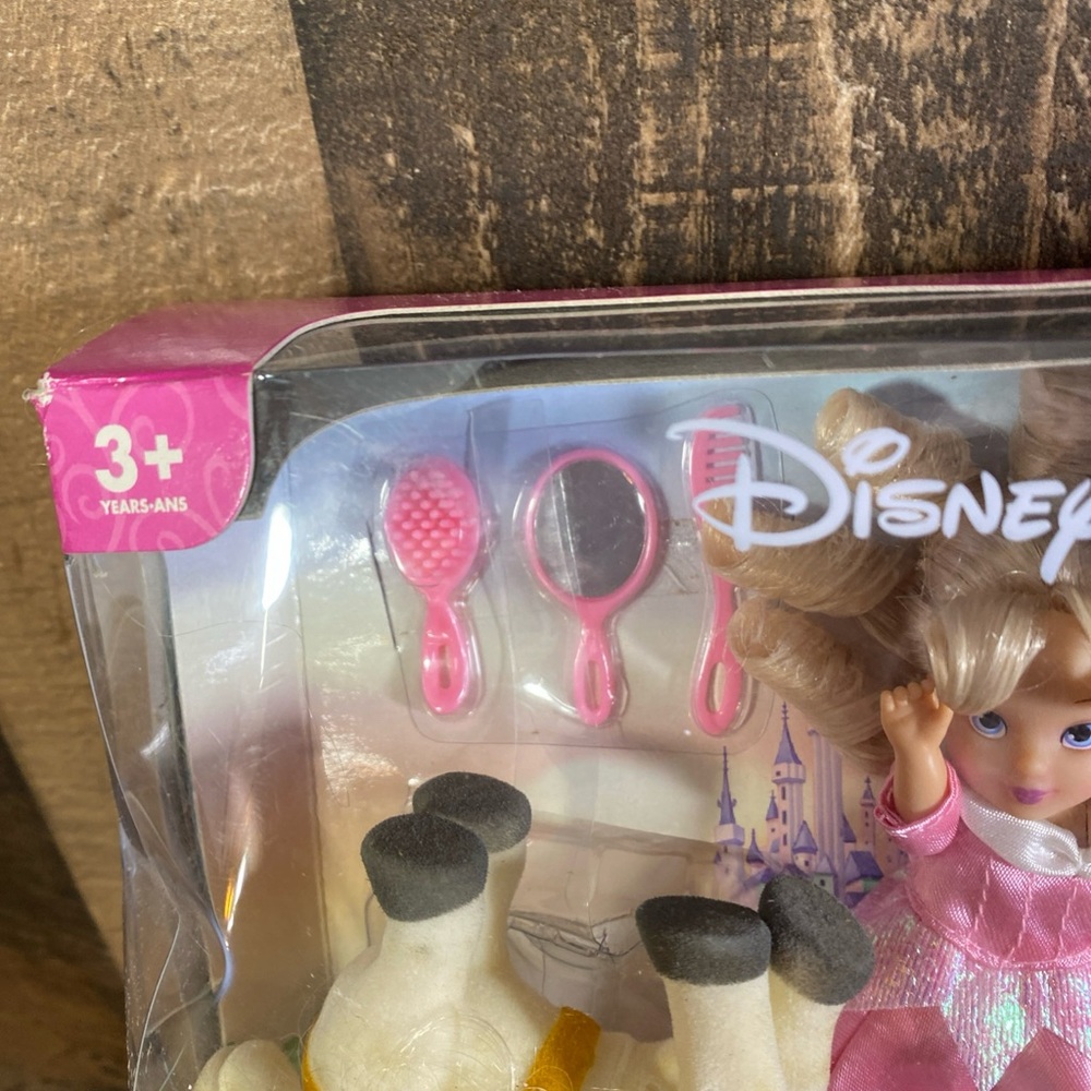 Princess Sleeping Beauty Doll Magical Pony And Merriweather Playset 2001 Retired - Picture 6 of 16